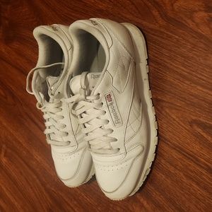 White Reebok Shoes Classic